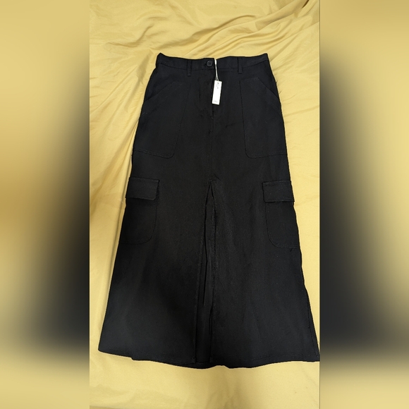 ⛱️Max Studio Cargo Maxi A Line Skirt - Picture 2 of 5